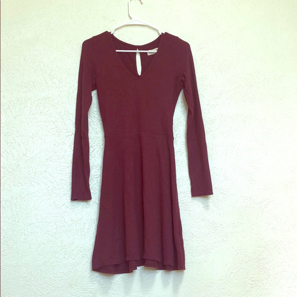 🌸 Maroon sweater dress